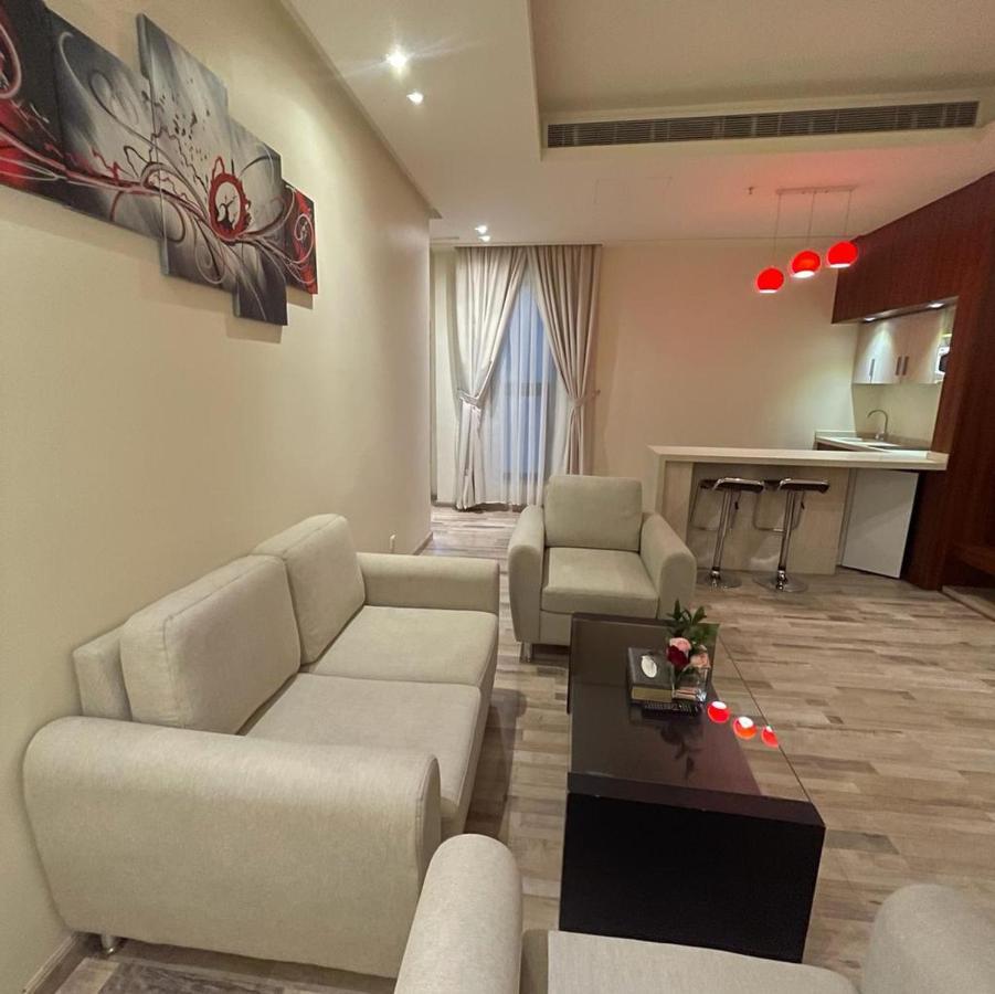 Thwary Hotel Suites Riyadh Exterior photo