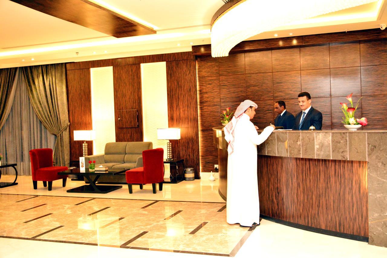 Thwary Hotel Suites Riyadh Exterior photo
