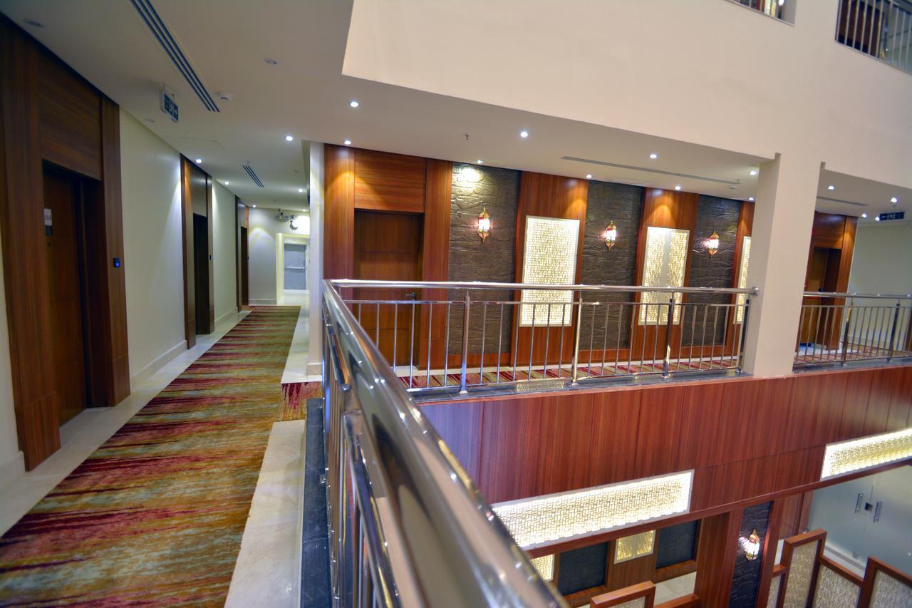 Thwary Hotel Suites Riyadh Exterior photo