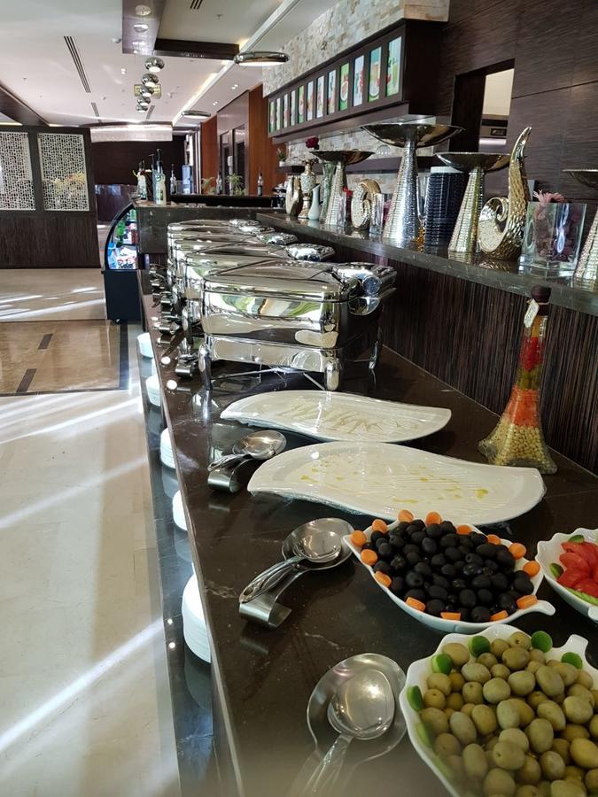 Thwary Hotel Suites Riyadh Exterior photo